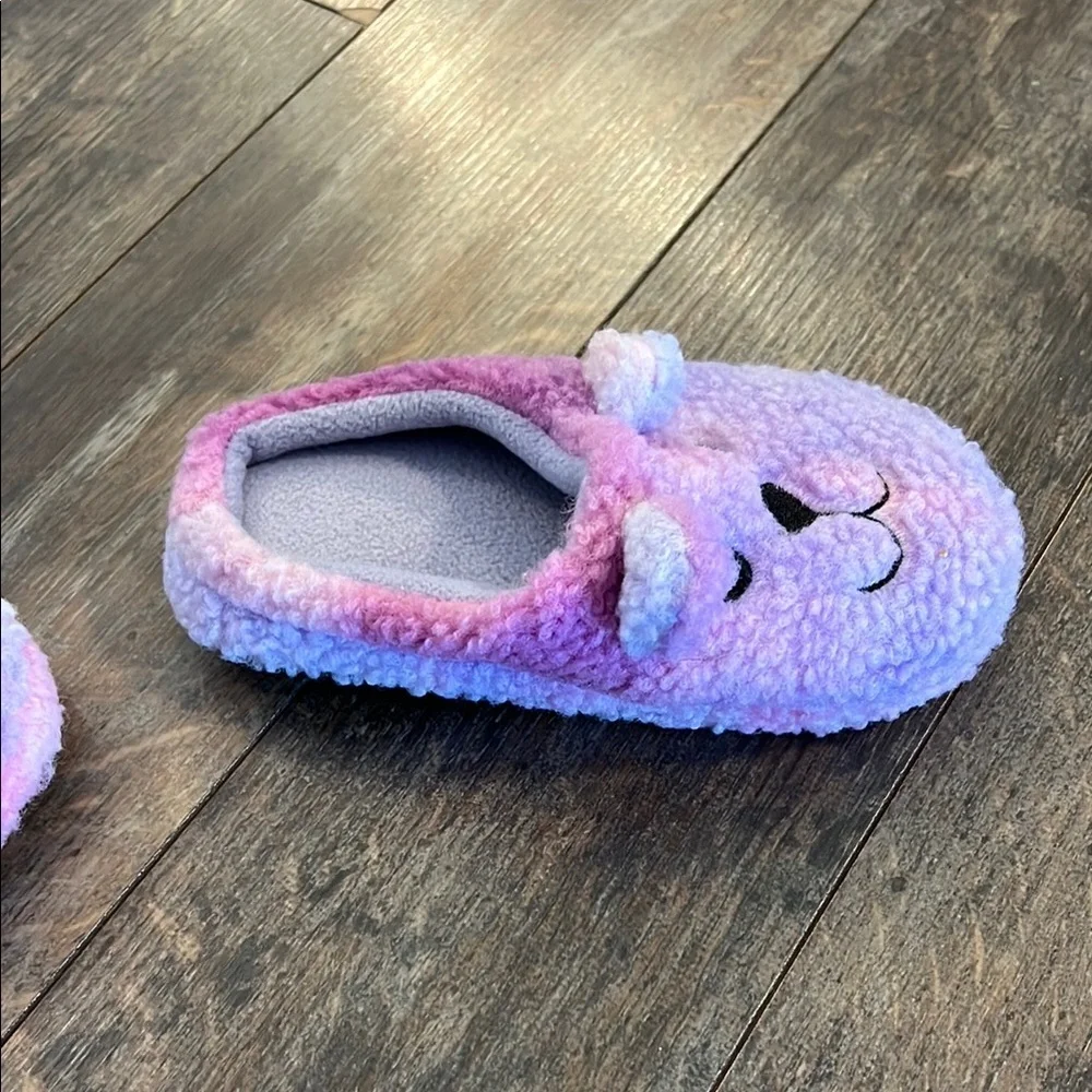 Totes Kids Slippers in Pink and Purple